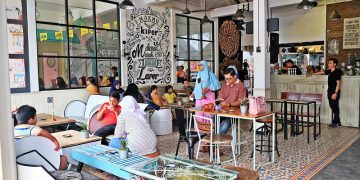 Makmu via Diarysivika