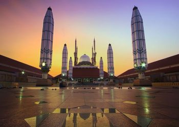 Masjid Agung Semarang via Kompas