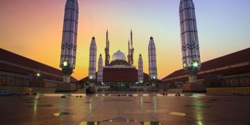 Masjid Agung Semarang via Kompas