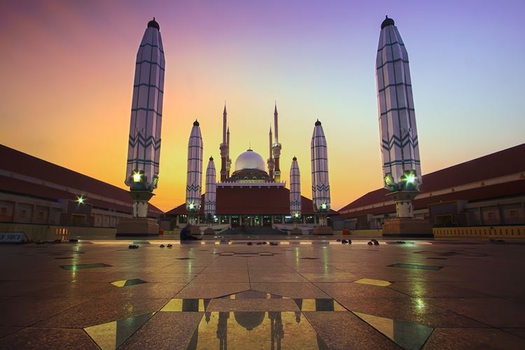 Masjid Agung Semarang via Kompas