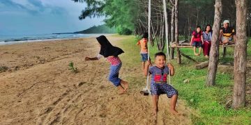 Pantai Socorejo via Wisatatuban