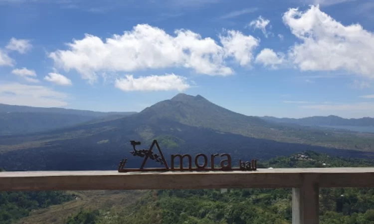 The Amora Bali Restaurant via Google Maps @Many Happy