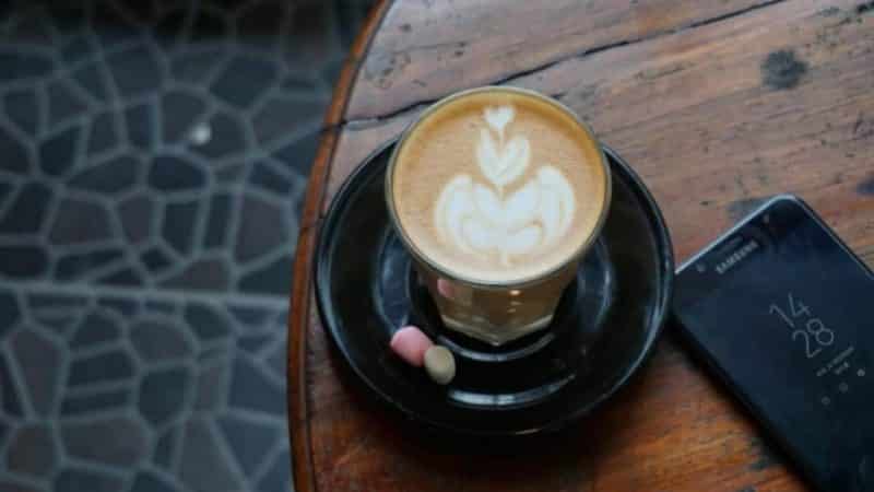 Black Khozie Coffee and Cafe via Traveloka - Cafe di Lembang
