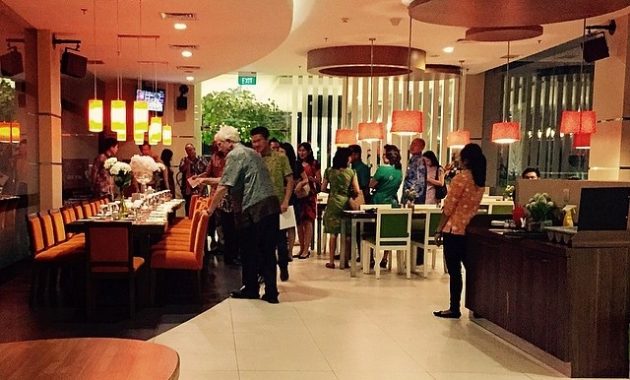 Menur Bistro - Restoran di Semarang