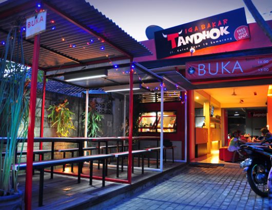Tandhok Ribs & Coffee - Restoran di Semarang
