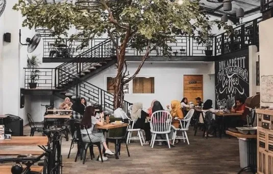 The Bean Garden Coffee & Eatery Jogja via Bernasid - 23 Cafe di Jogja Paling Hits & Instagramable, Tempat Nongkrong Seru