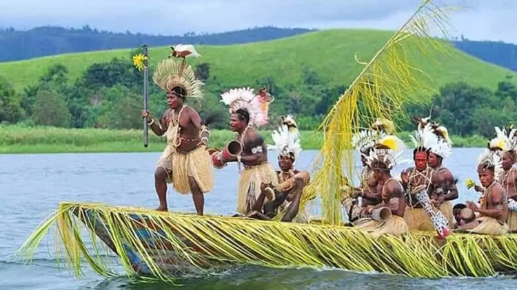 Festival Danau Sentani di Jayapura - Festival Budaya di Indonesia