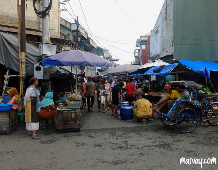 Pasar Gang Baru via Masvay - 12 Tempat Belanja di Semarang Populer & Ikonik, Wajib Dikunjungi