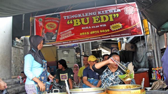 Tengkleng Bu Edi di Pasar Klewer via Tribunnews