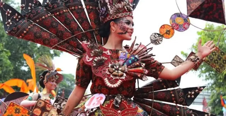 Pekan Batik Nusantara di Pekalongan - Festival Budaya di Indonesia