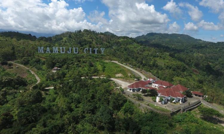Puncak Mamuju City via Skygrapher