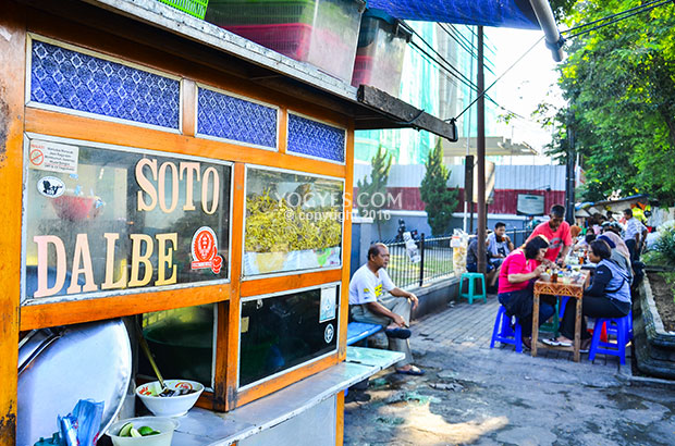 Soto Ayam Kampung Pak Dalbe via Yogyes