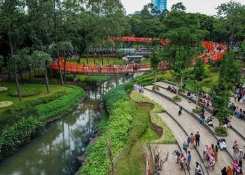 Tebet Eco Park via Avonturin