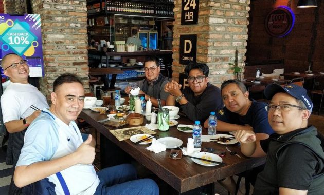 Dimsum Inc. via Instagram.com @omjulz - Tempat Makan di Kemang