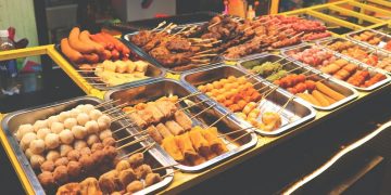 Food Street di Sepanjang Jalan CIbadak