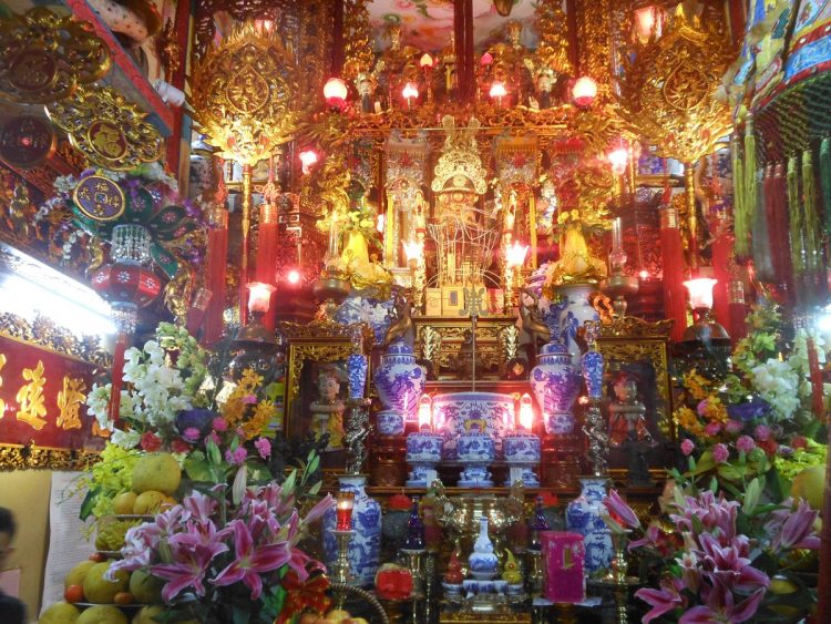 Hang Bac Temple via Tripadvisor