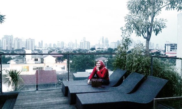 Lobbyn Sky Terrace via Instagram.com @nasayunadia - Tempat Makan di Kemang