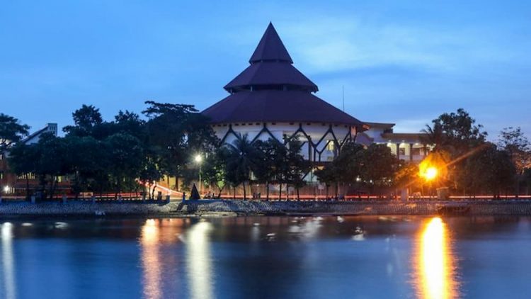 Main ke Setu Babakan via Advontura - Tempat Wisata Malam di Jakarta