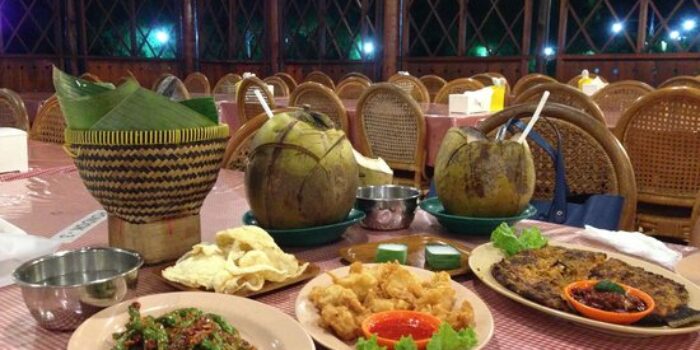 Rumah Makan Pondok Gurih via Tripadvisor - Tempat Makan di Banjarnegara