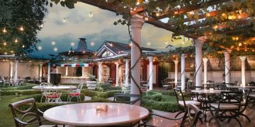 Thyme Beef Bar & Eatery via Larismanis