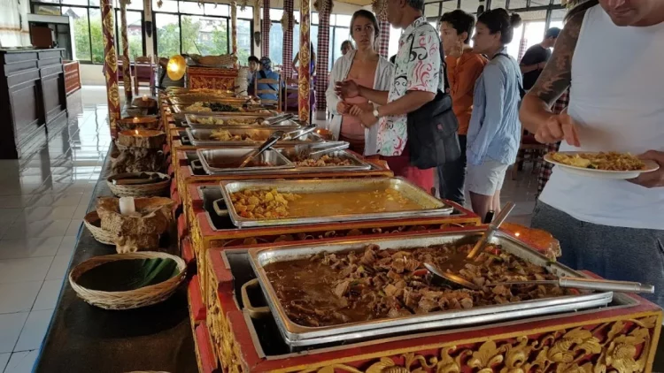 Grand Puncak Sari Restaurant