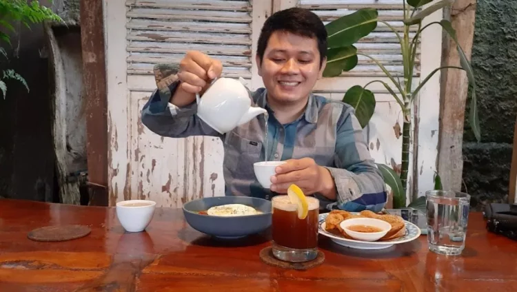 Jatuhati Coffee, Tea & Eatery