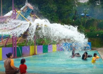 Taman Wisata Kolam Renang Ciheuleut