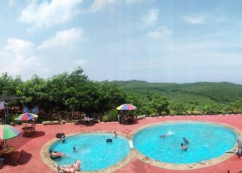 Kolam Renang Bukit Sri Gunung