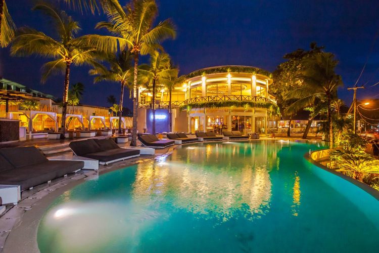 Cocoon Beach Club 23 Tempat Wisata Malam di Bali Terbaik & Terfavorit Wisatawan
