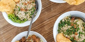 Depot Pangsit Mie Bromo Pojok via Instagram.com @kolesterol.dong