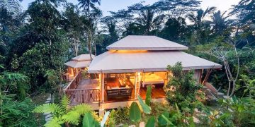 Resort Khusus Glamping di Indonesia, Menginap di Tengah Hutan!