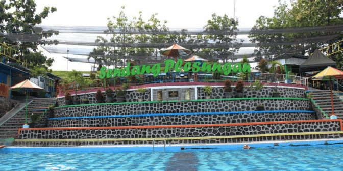 Sendang Plesungan – Kolam Renang di Karanganyar Via twitter.com @disparporakabk2