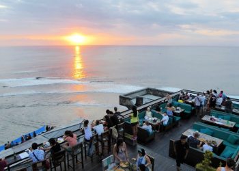 Single Fin via Befreetour