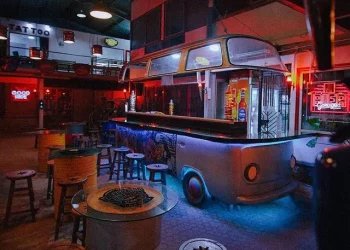 Carburator Springs Cafe via Instagram.com @CarburatorSprings