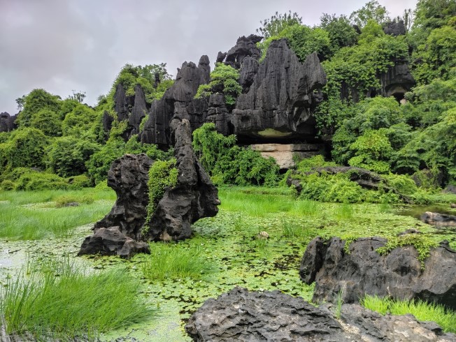 Taman Batu Rammang-Rammang LyTube Core