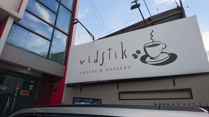 Widstick Coffee and Dessert via Pergikuliner