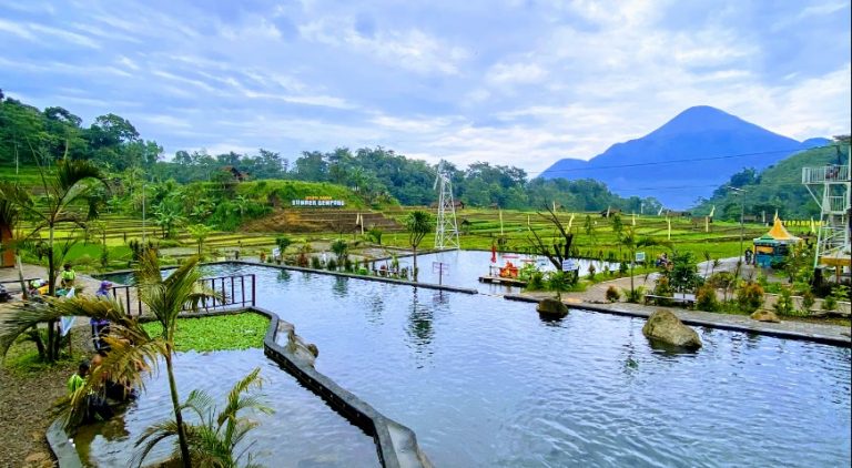 61 Tempat Wisata Di Mojokerto Terbaru & Hits, Wajib Dikunjungi!