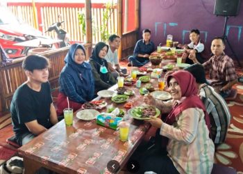 Rumah Makan Lesehan Nur Anisa via Google Maps Ningrum Brebes