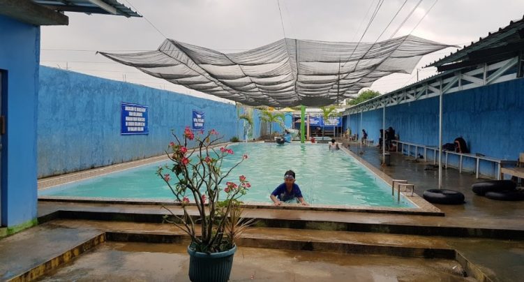 Swimming Pool Tirta Blue AR Sugeng Riadi (Pak AR)