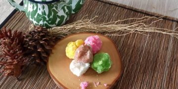 Geplak khas Klaten via Instagram.com @lapakbuku.rini