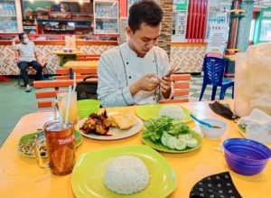 Sentuh Rasa Resto 27 Tempat Makan di Pati Paling Enak & Legend, spot wisata kuliner