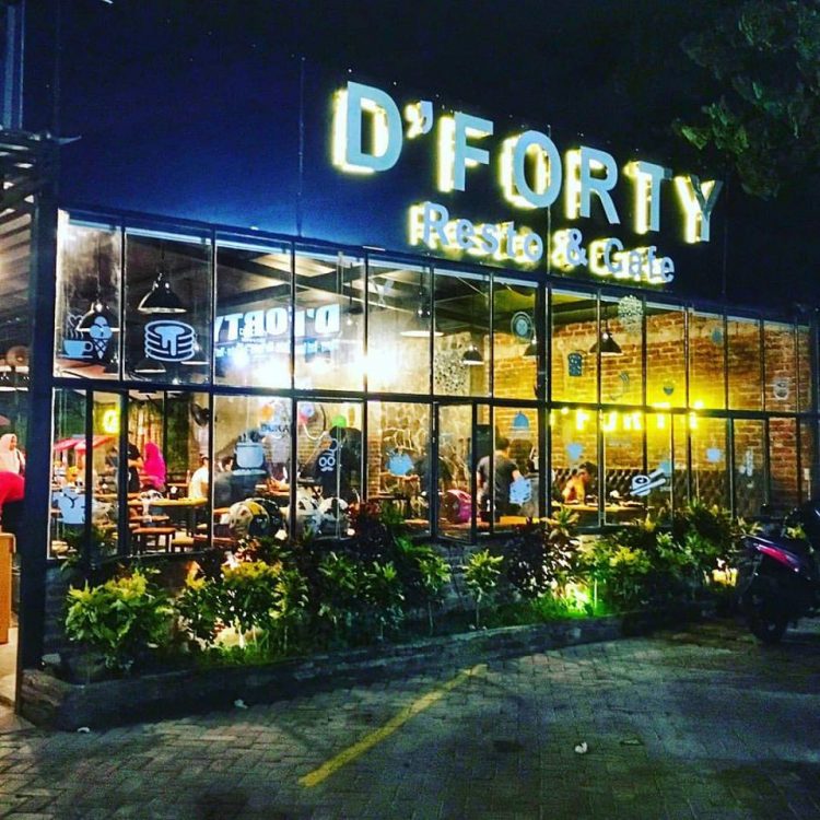 D'Forty Resto and Cafe