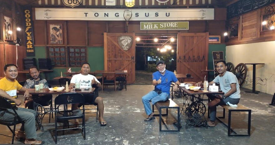 Tong Susu Cafe mulyadi alfaqih