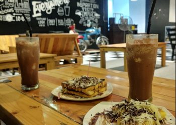 D'milk Kedai Susu Aditya Komala