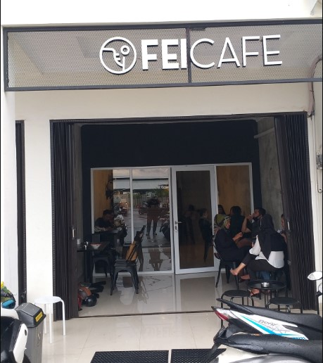 Fei Café Hadi Priatna