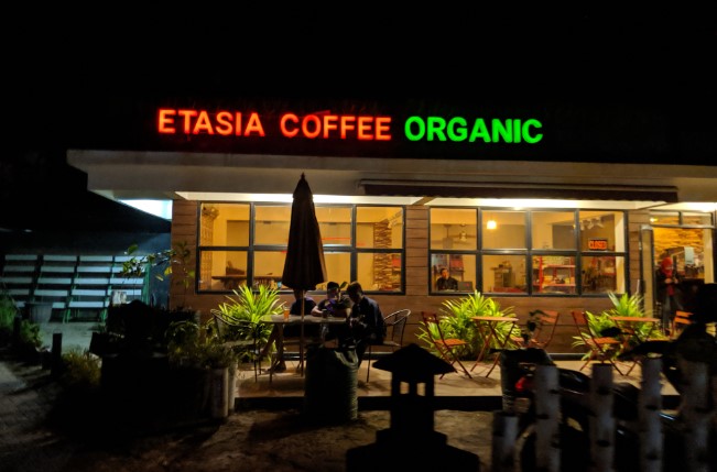 Kafe Organik Etasia Guntur Setyawan gorust