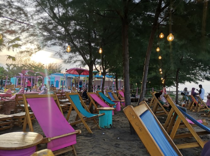 La Vanya – Beach Cafe Mirzam Faza
