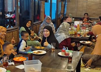 Bulan Resto Rendra Prtm