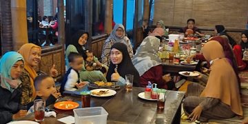 Bulan Resto Rendra Prtm