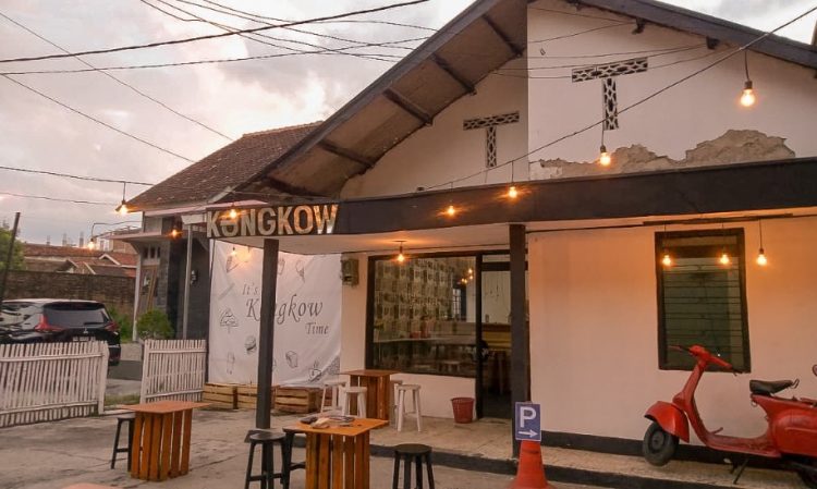 Kongkow Cafe